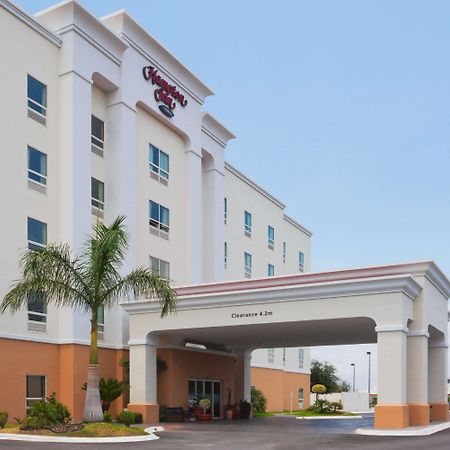 Hampton Inn By Hilton Ciudad Victoria Exterior photo