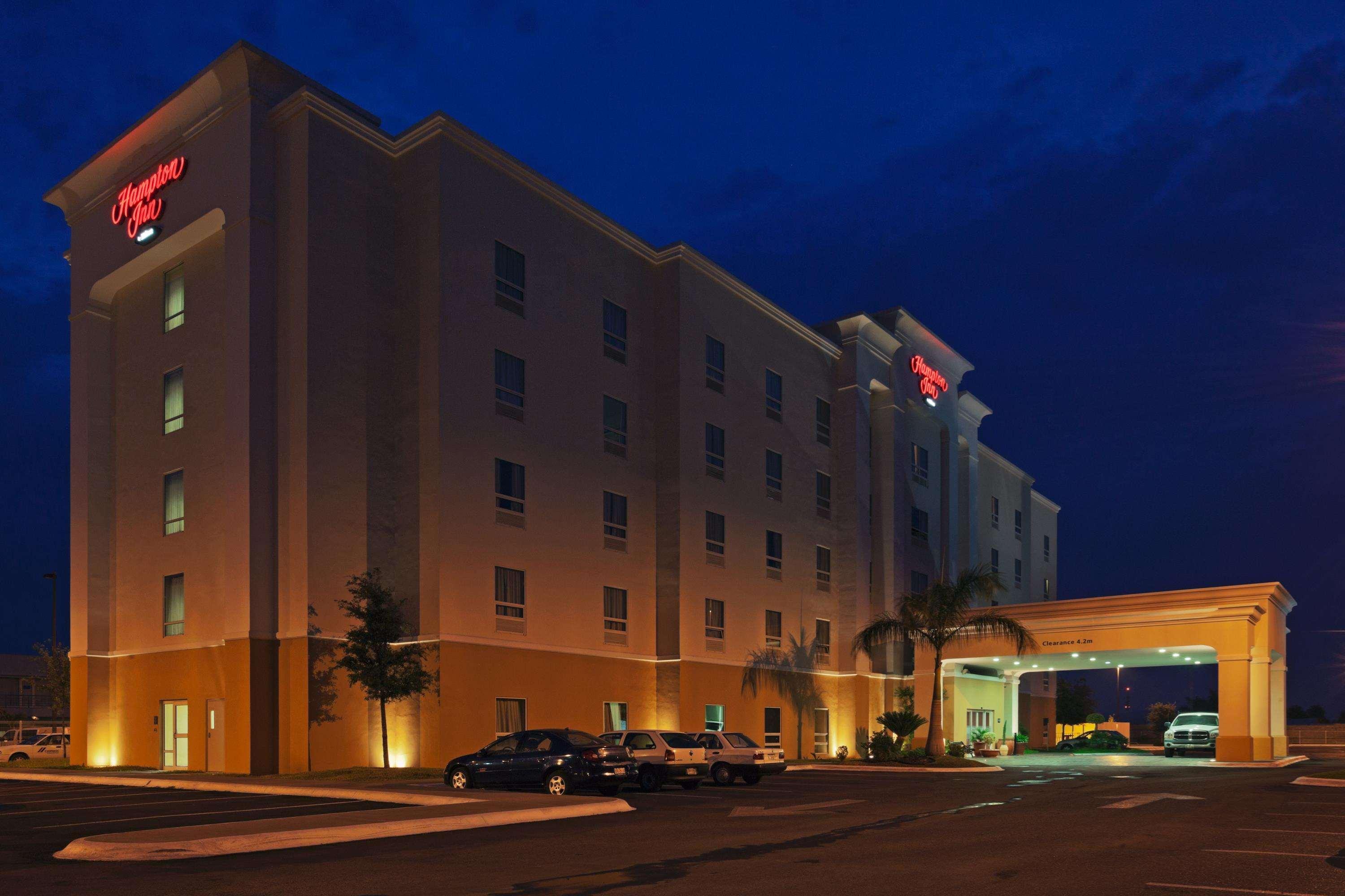 Hampton Inn By Hilton Ciudad Victoria Exterior photo